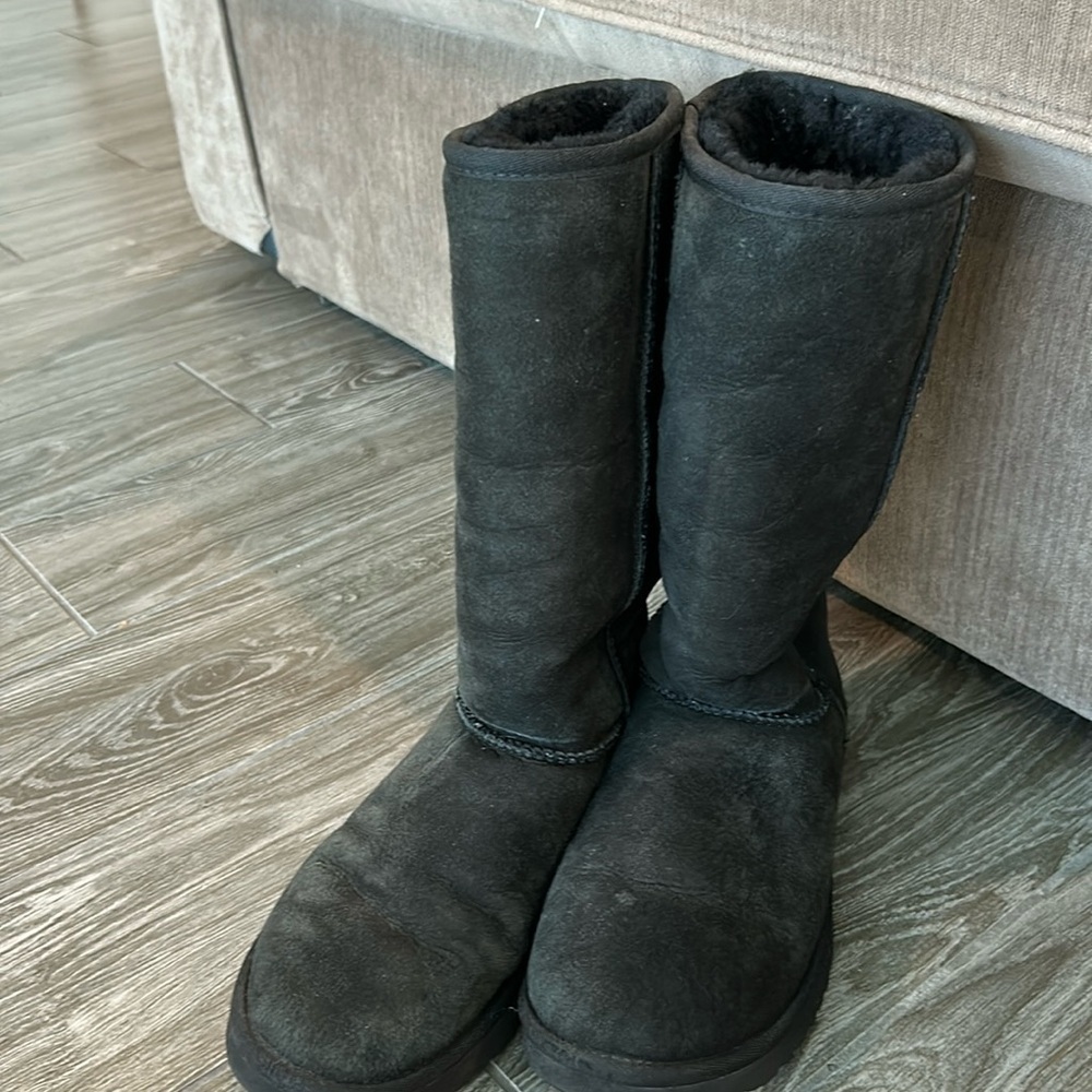 EUC Ugg Black Classic Tall style 5815 Size 7